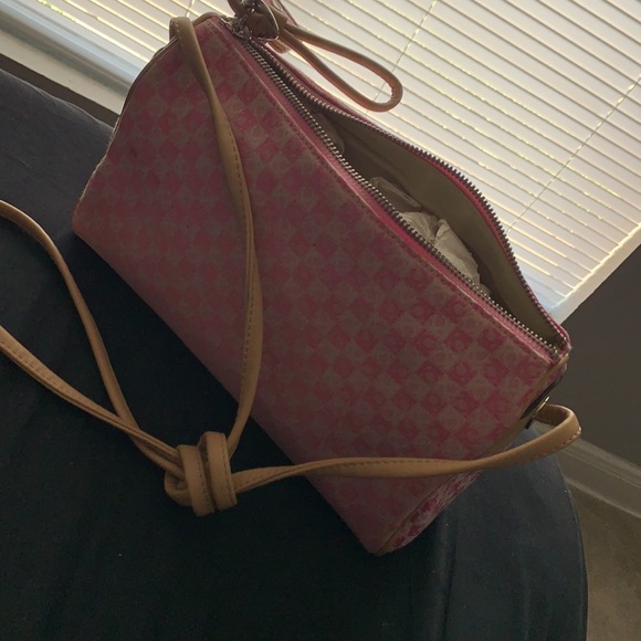 Purse - Picture 4 of 4